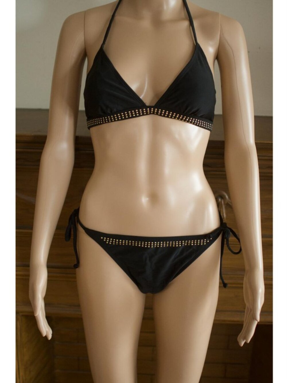 Old Navy Women's Black and Gold Bikinis-sets